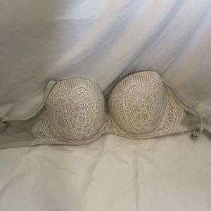 Victoria's Secret Bra 34DDD Dream Angels Lined Demi Lace Bra Underwire White
